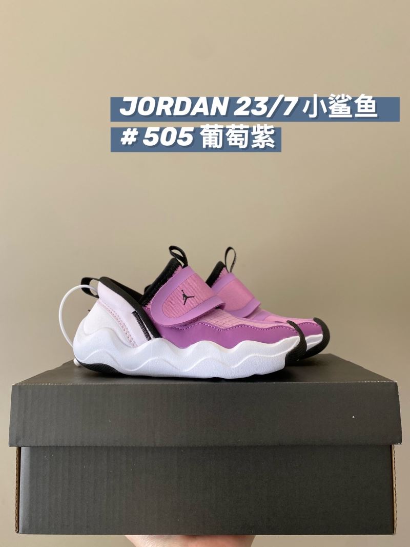 AIR JORDAN SHOES